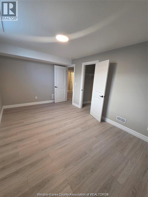 4410 BELMONT Unit# UPPER, Comber — photo 10