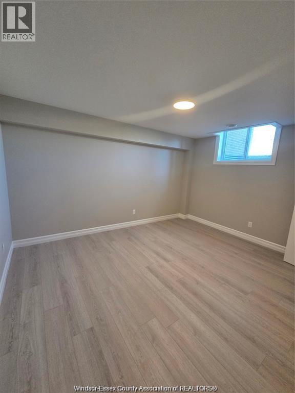 4410 BELMONT Unit# UPPER, Comber — photo 9
