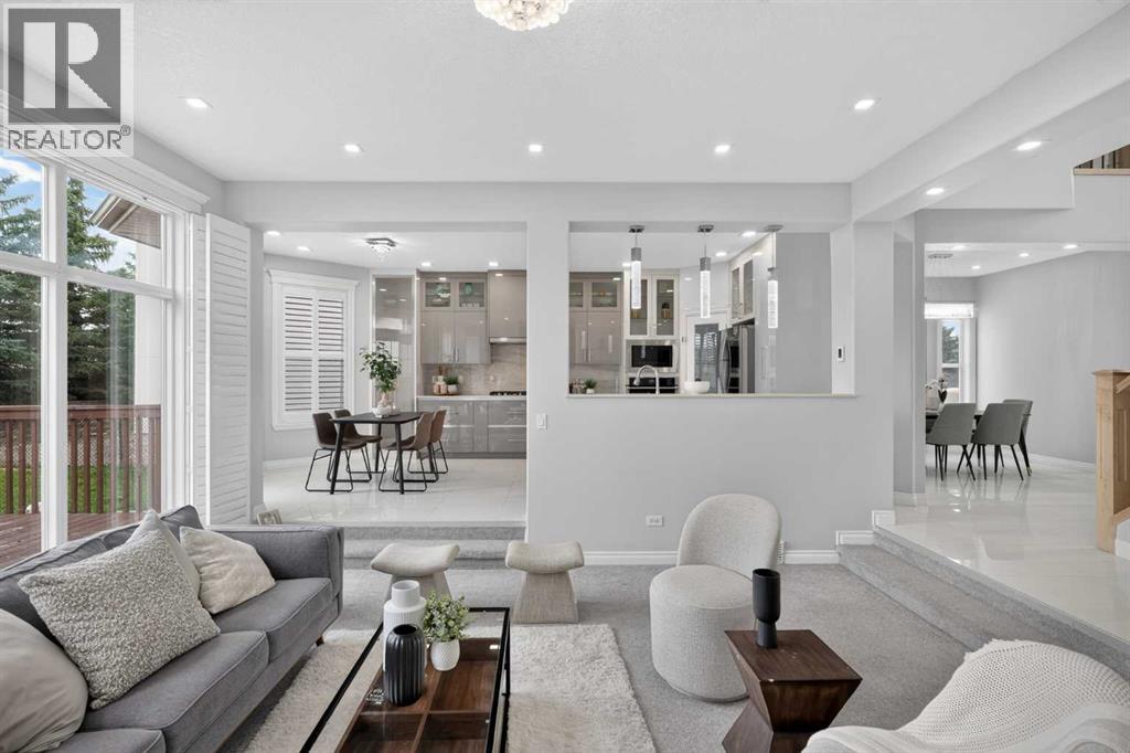 1433 Strathcona Drive SW, Calgary — photo 10