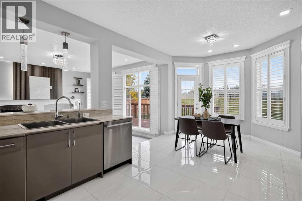 1433 Strathcona Drive SW, Calgary — photo 12