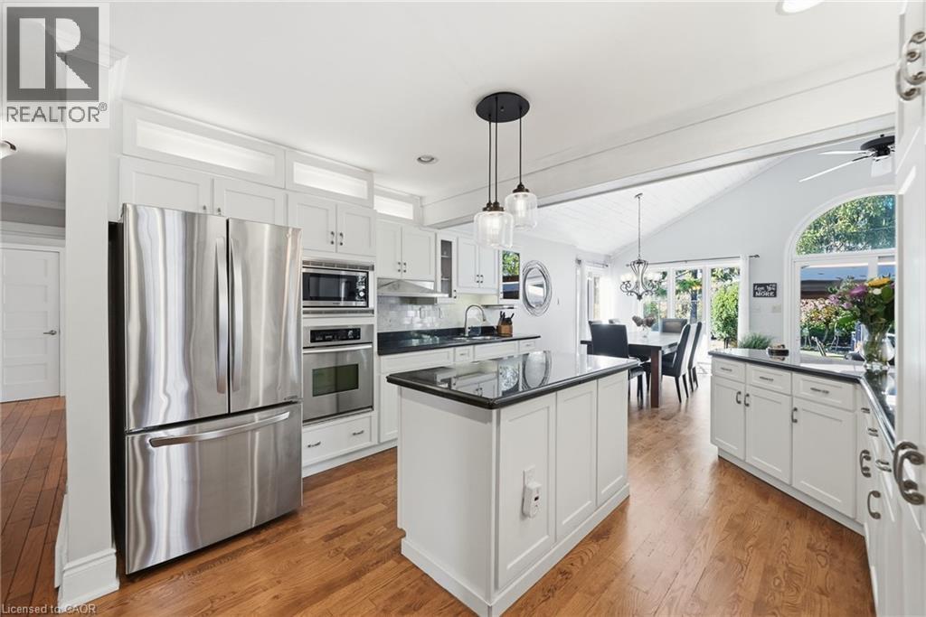 2101 EDINBURGH Drive, Burlington — photo 4