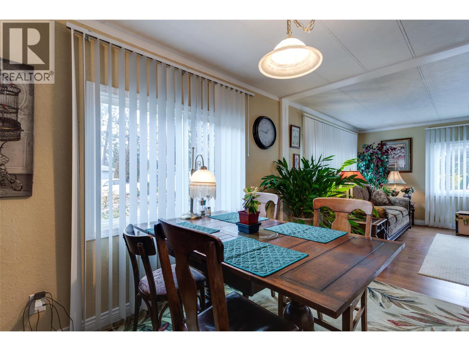 12 1999 Hwy 97 Highway South, West Kelowna