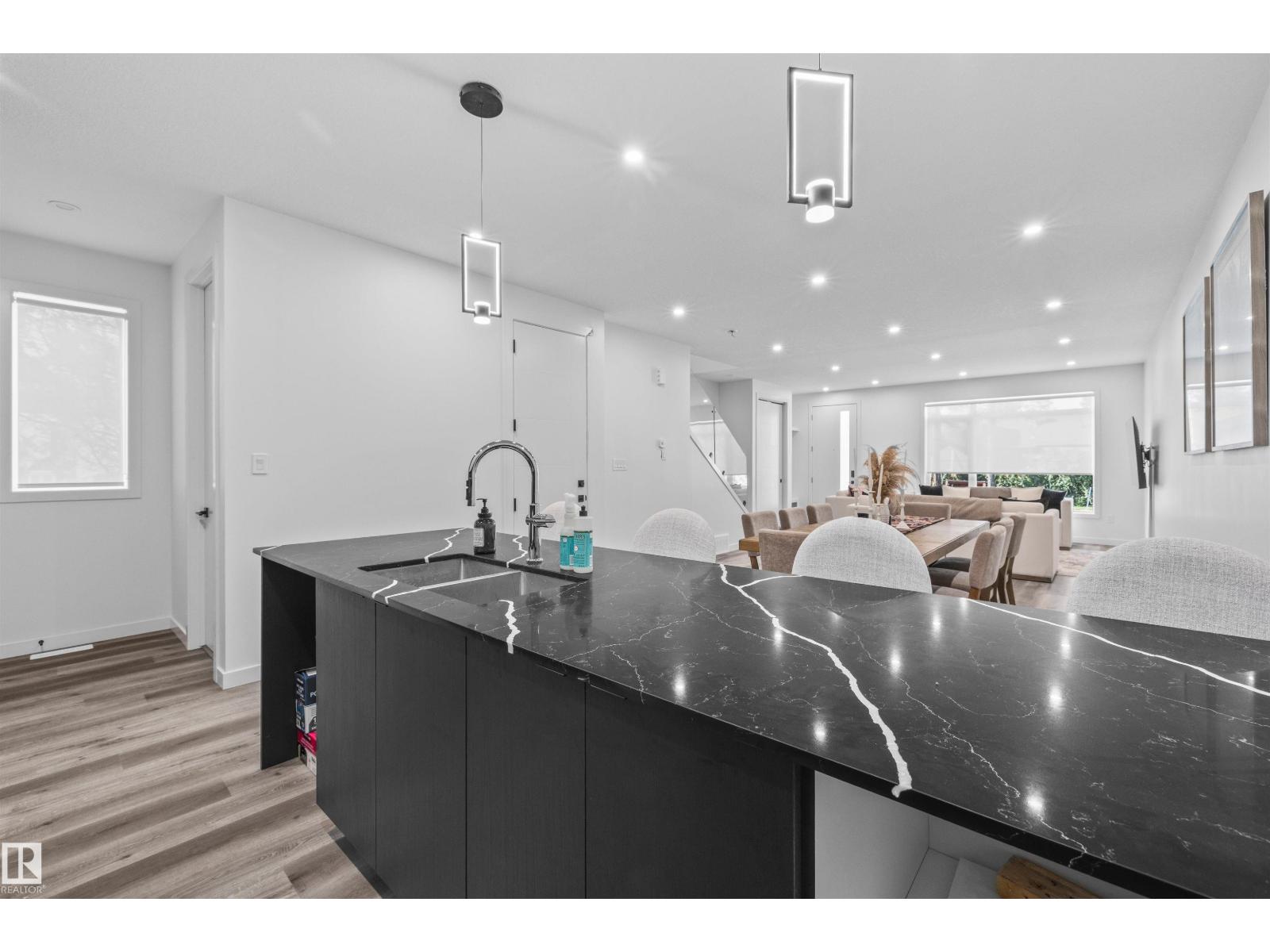 10016 147 ST NW, Edmonton — photo 10