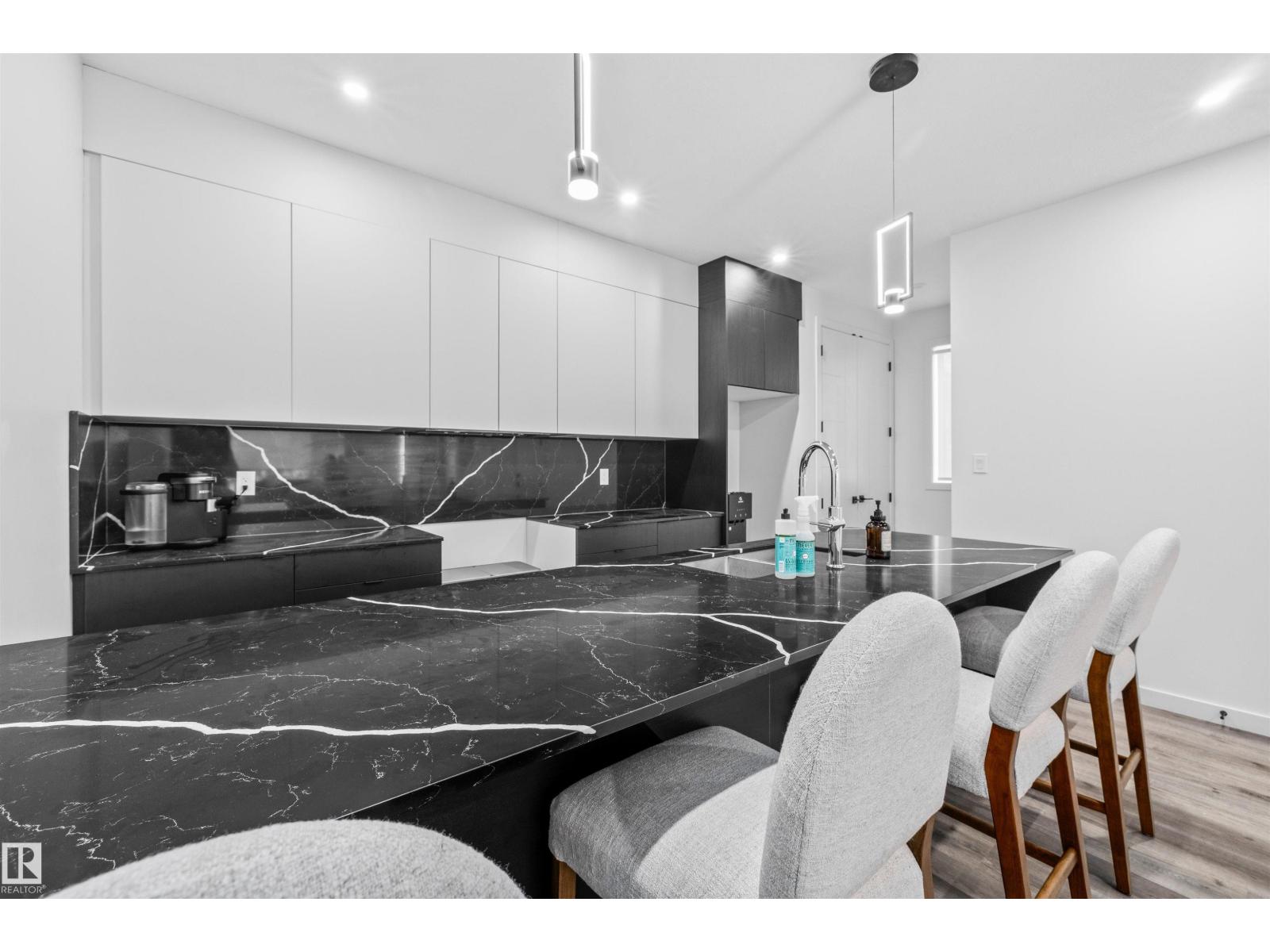 10016 147 ST NW, Edmonton — photo 11