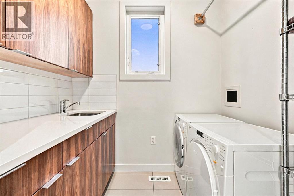 1720 32 Avenue SW, Calgary — photo 25
