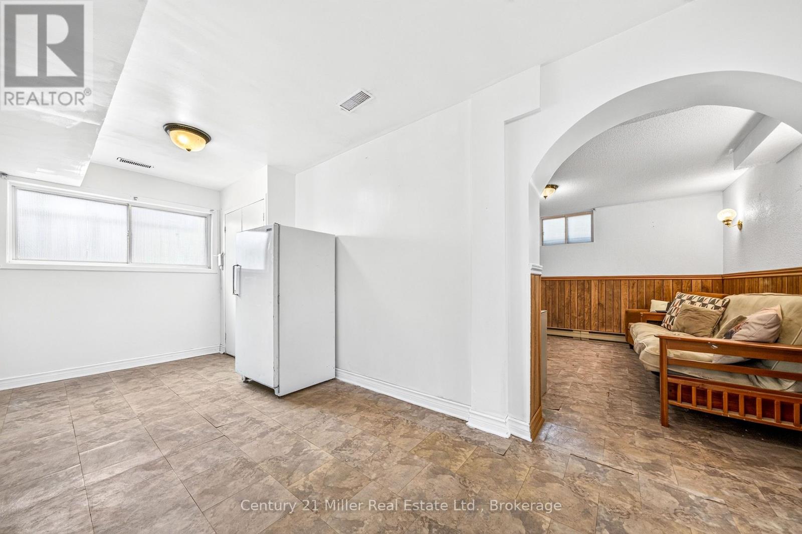 347 KENILWORTH AVENUE - 25