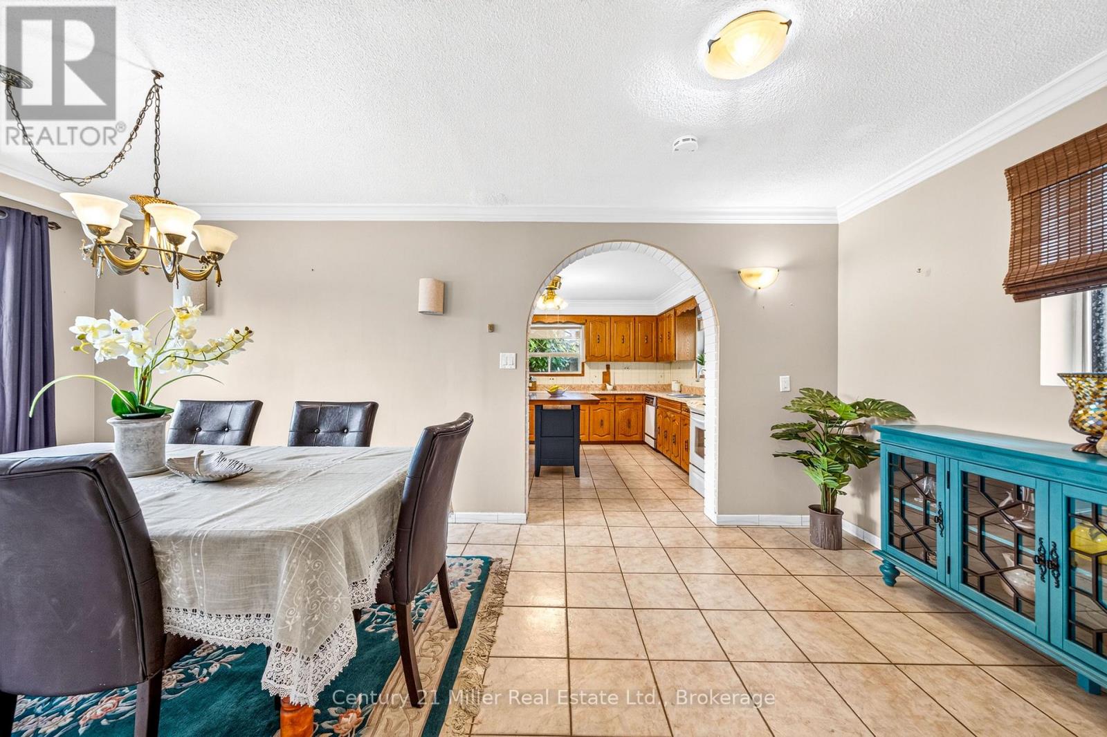 347 KENILWORTH AVENUE, Toronto (The Beaches) — photo 3
