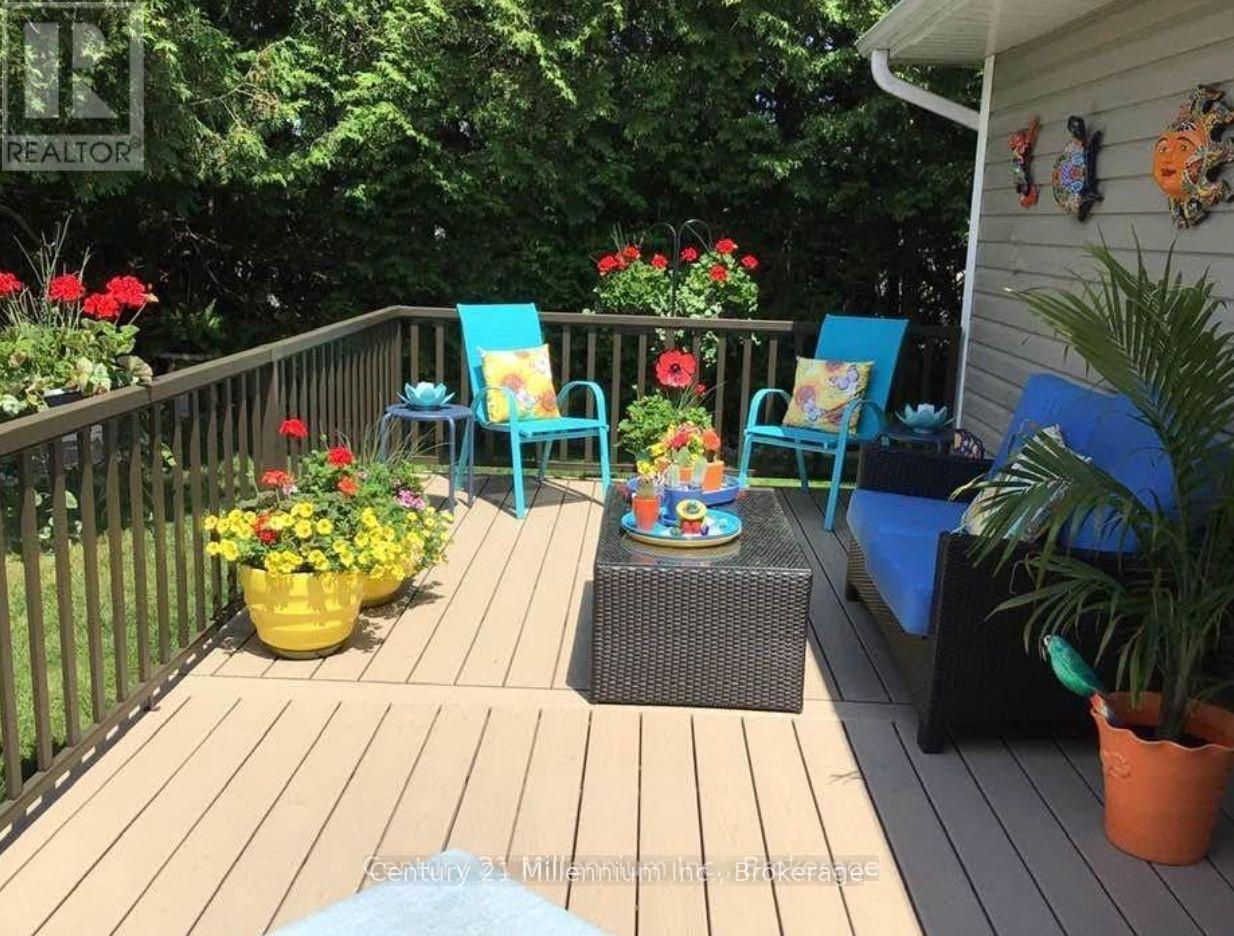 13 Virginia Avenue, Wasaga Beach photo 16