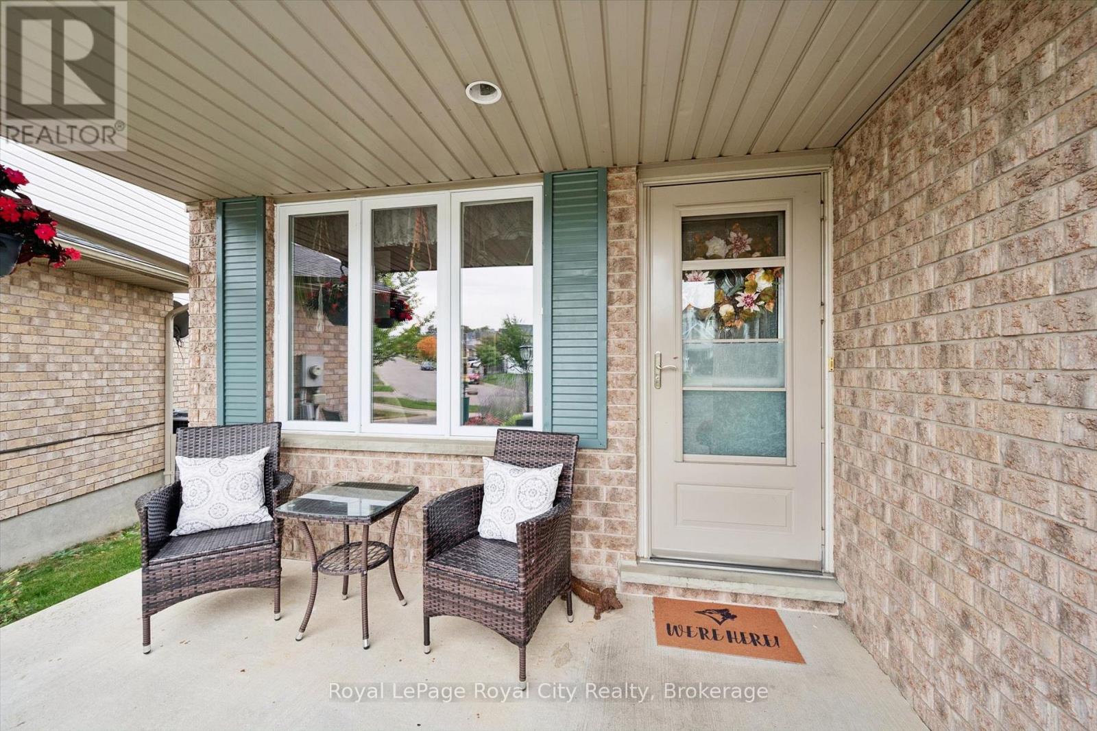 67 CEDARVALE AVENUE, Guelph (Grange Road) — photo 2
