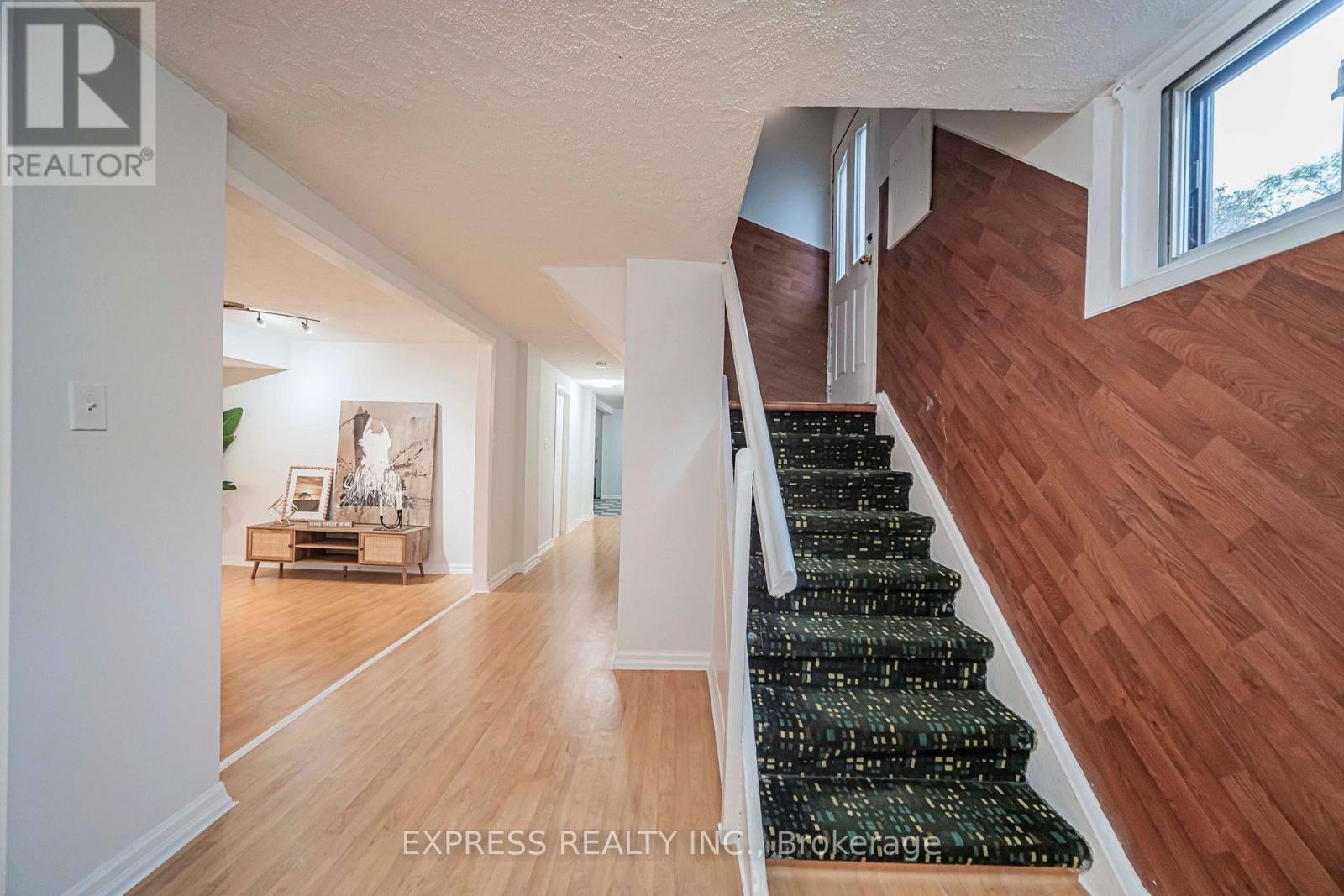 68 PINTAIL CRESCENT - 28