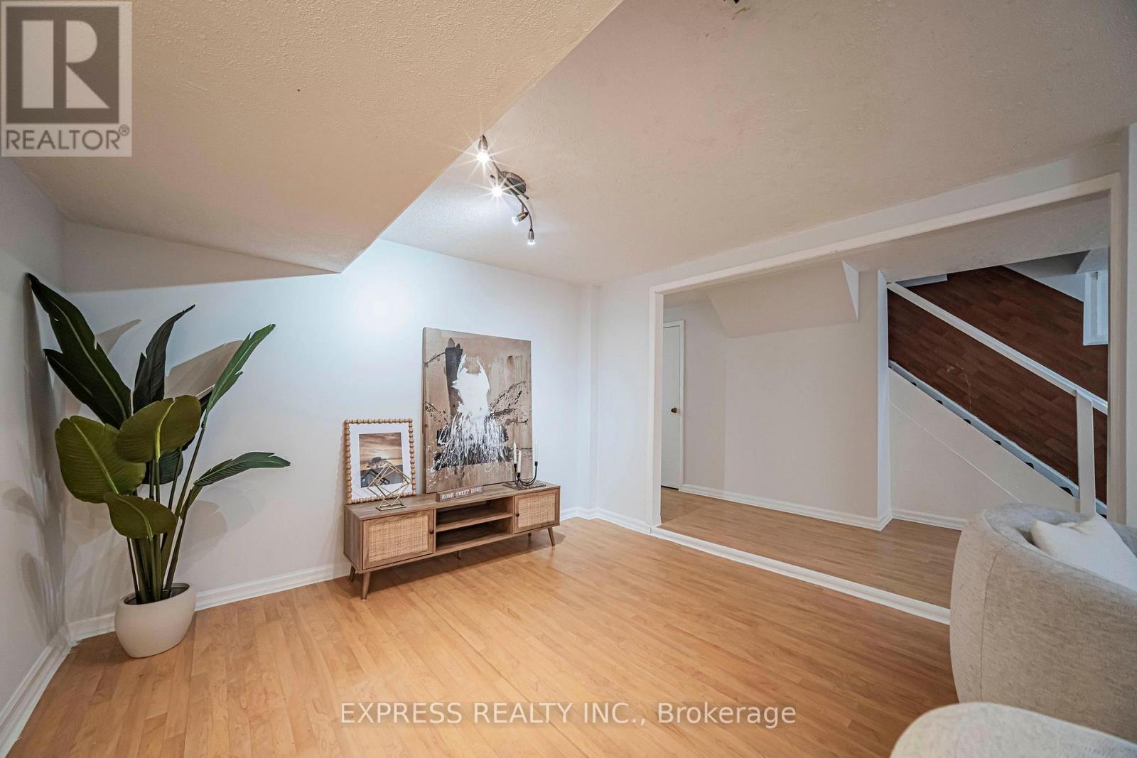 68 PINTAIL CRESCENT - 33