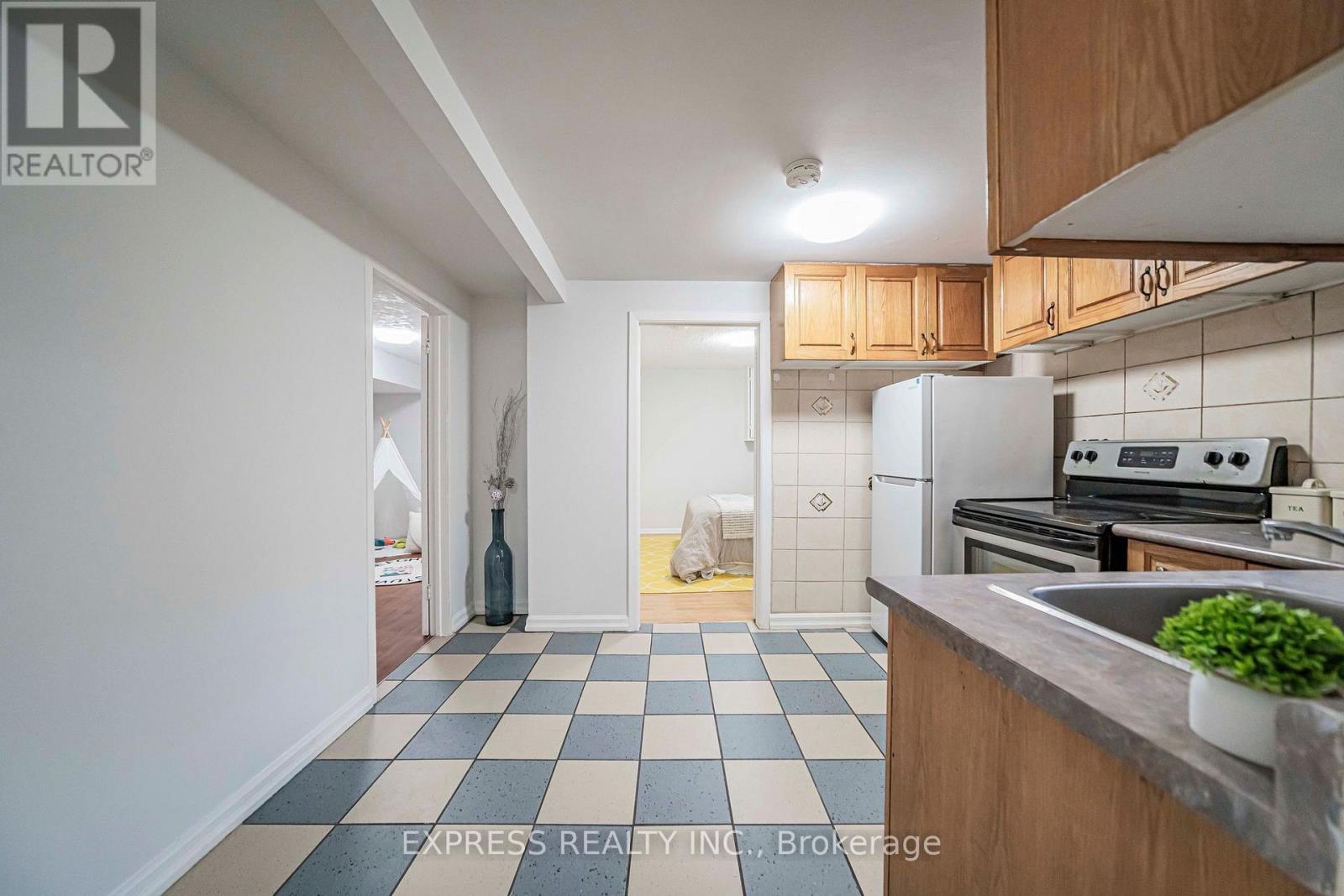 68 PINTAIL CRESCENT - 35