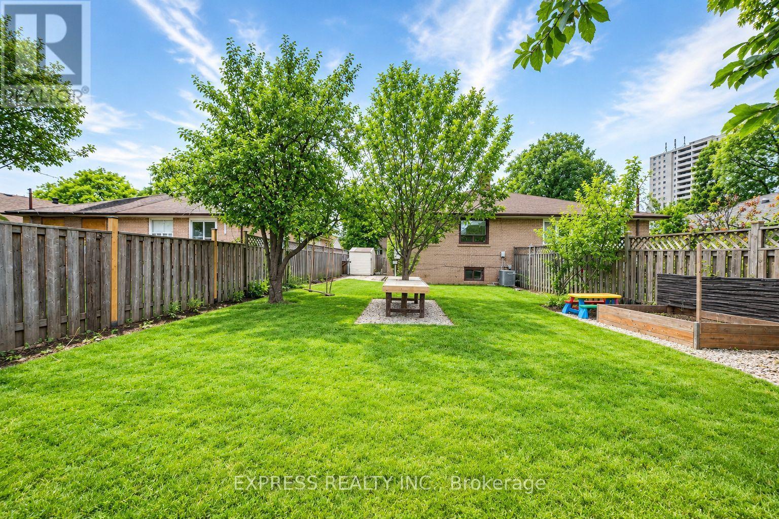 68 PINTAIL CRESCENT - 45
