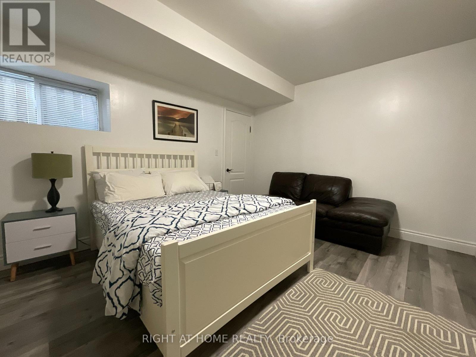 214 CLANTON PARK ROAD, Toronto (Clanton Park) — photo 9
