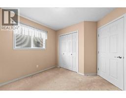 4503 69 Street, Camrose — photo 15