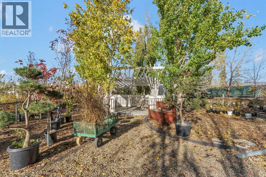 1855 2 Avenue, Dunmore — photo 34