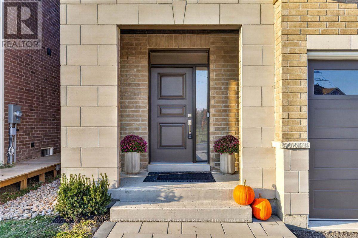370 RITAS AVENUE, Newmarket (Summerhill Estates) — photo 6