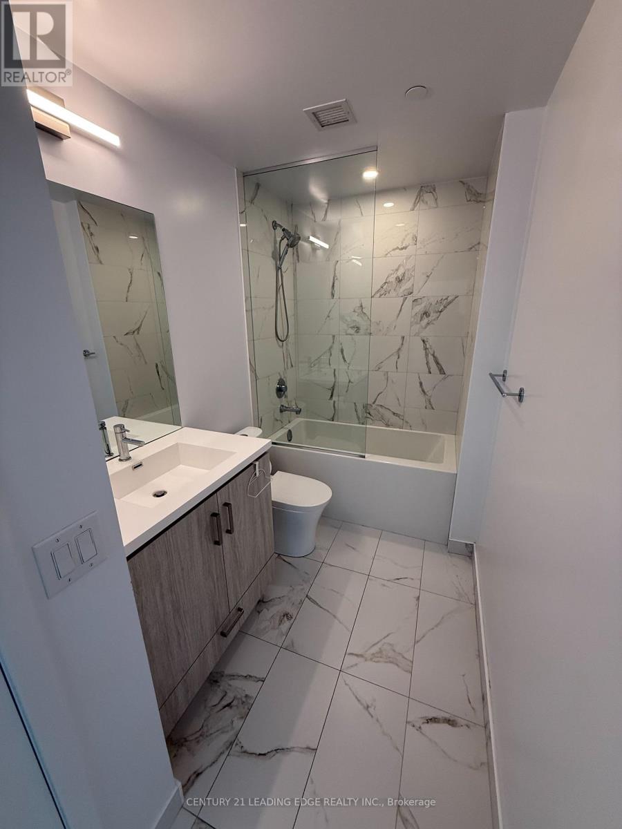 811 - 38 HONEYCRISP CRESCENT, Vaughan (Vaughan Corporate Centre) — photo 3