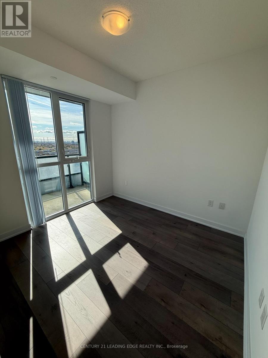 811 - 38 HONEYCRISP CRESCENT, Vaughan (Vaughan Corporate Centre) — photo 4