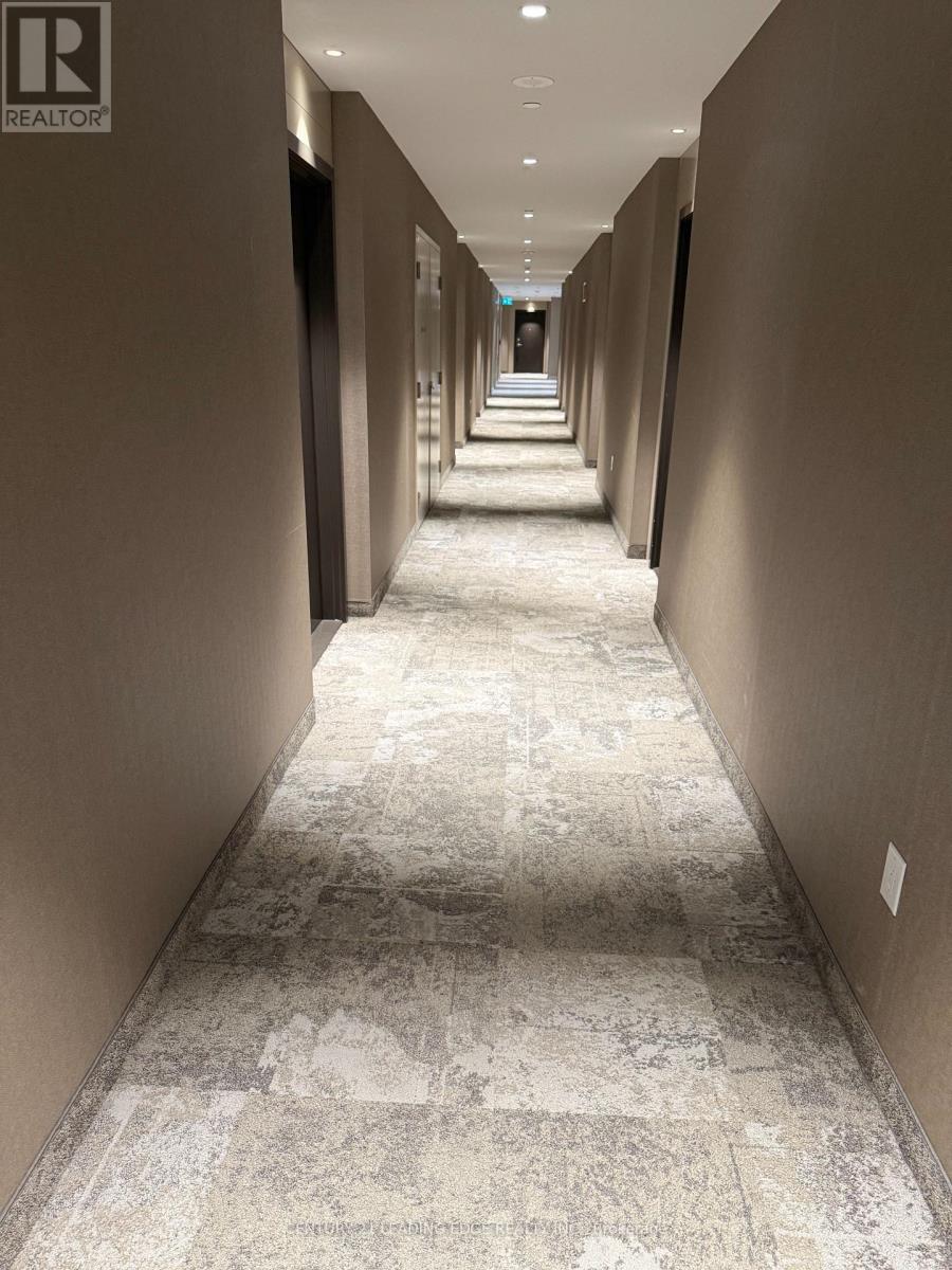811 - 38 HONEYCRISP CRESCENT, Vaughan (Vaughan Corporate Centre) — photo 5