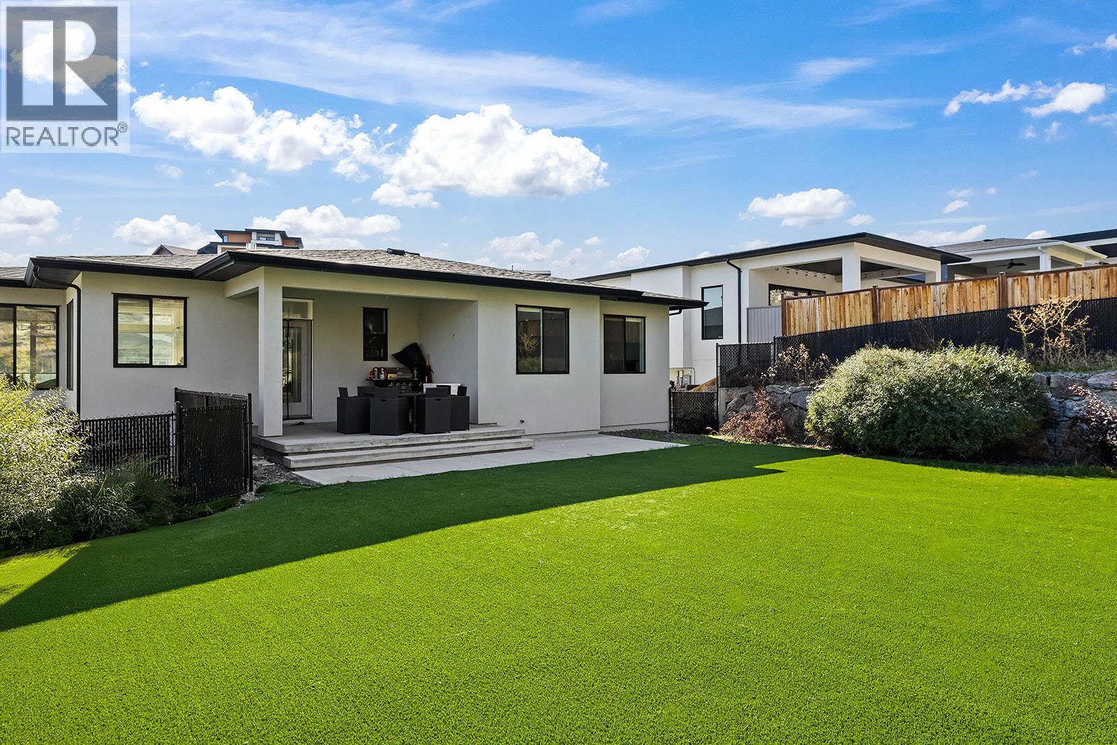  2822 Canyon Crest Drive, West Kelowna