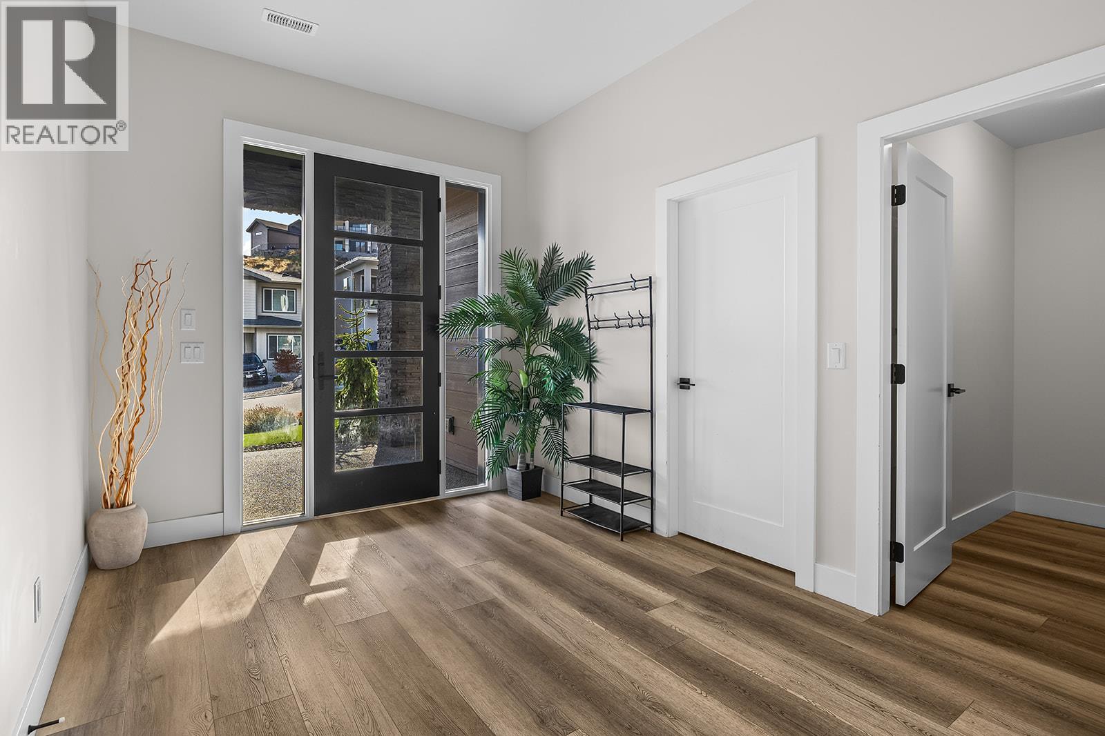  2822 Canyon Crest Drive, West Kelowna