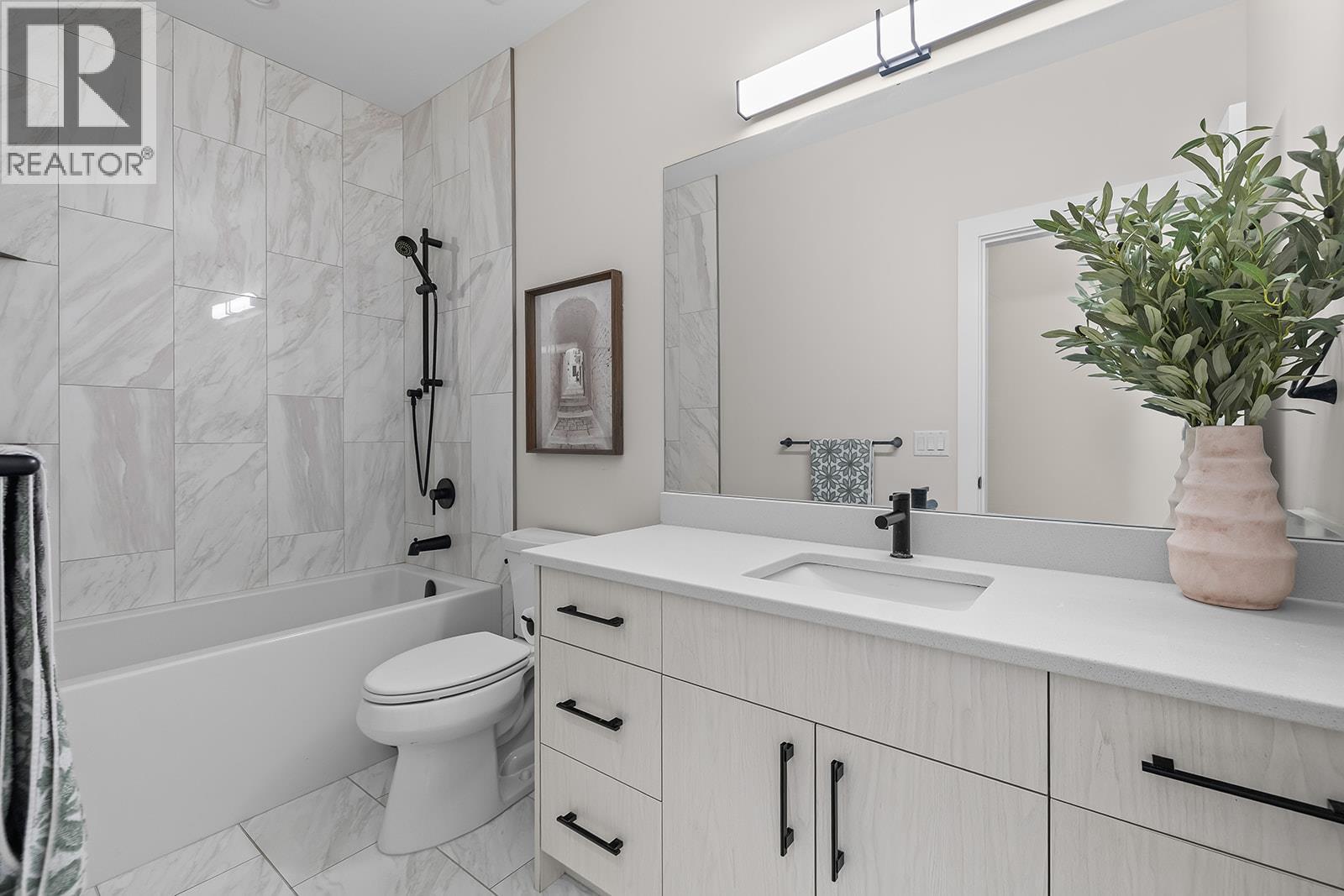  2822 Canyon Crest Drive, West Kelowna