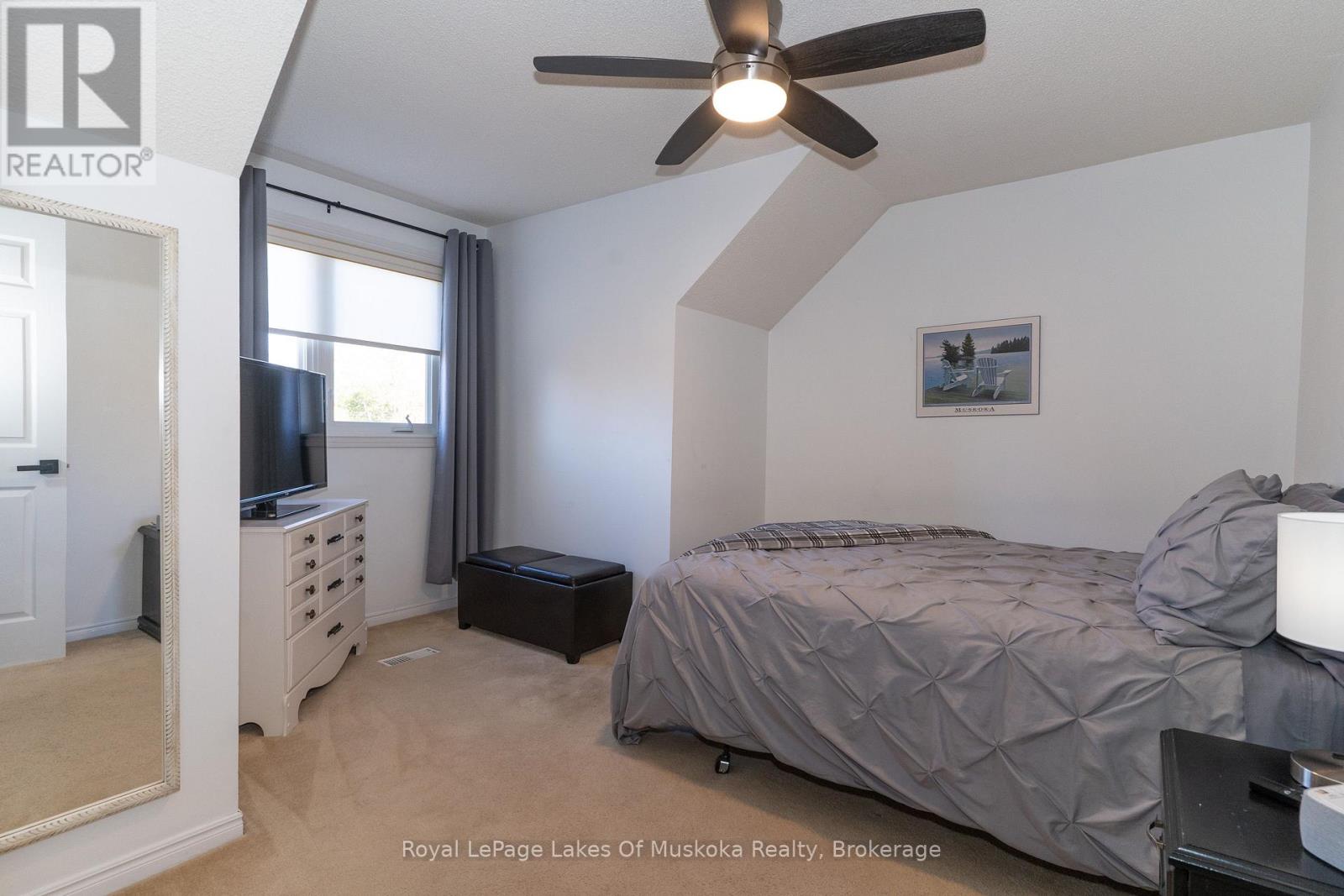 135 DOUGLAS STREET - 33