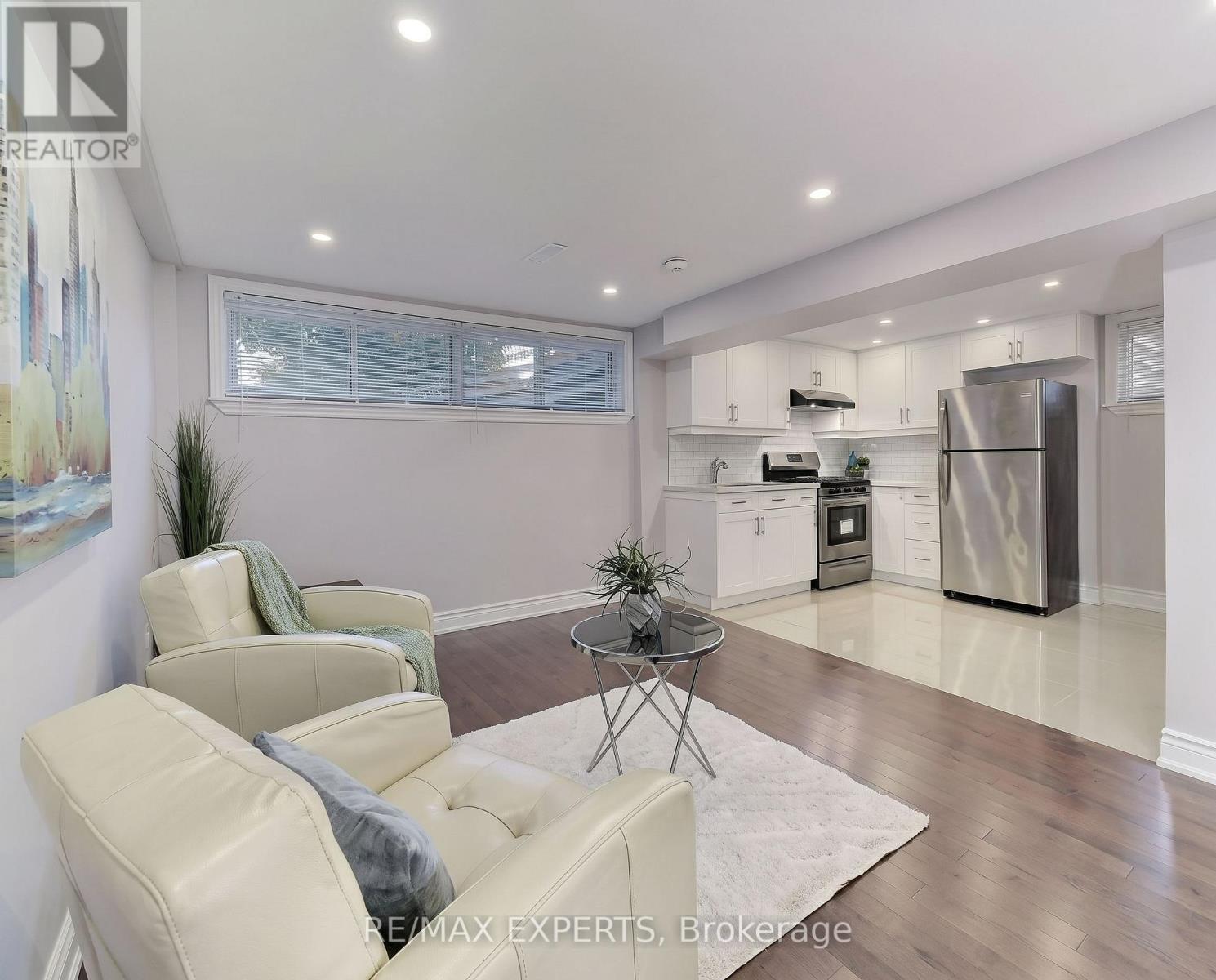 BASEMENT - 92 HABITANT DRIVE, Toronto (Humbermede)