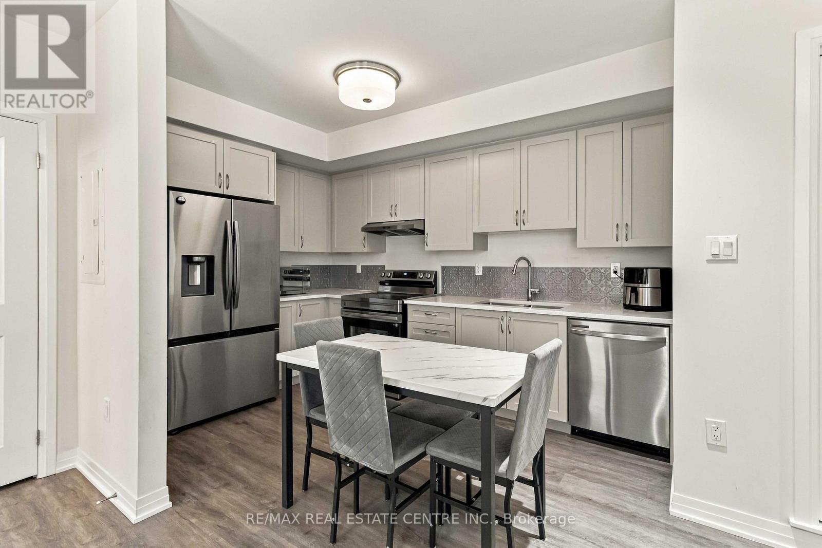 31 - 35 FIELDRIDGE CRESCENT UNIT CRESCENT, Brampton (Sandringham-Wellington North) — photo 12
