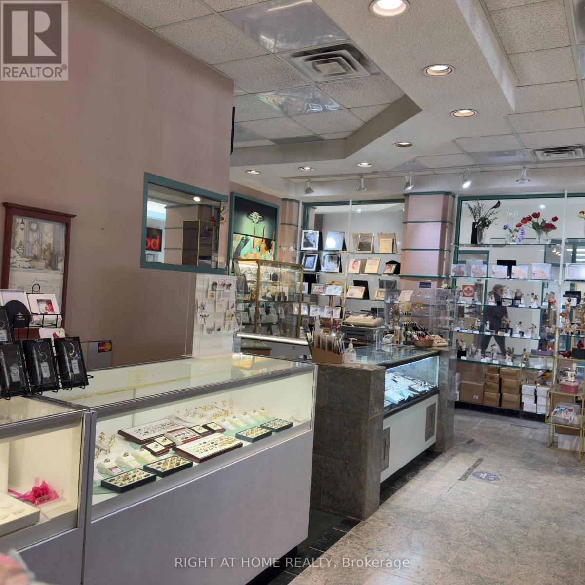 640 MOHAWK RD W ROAD, Hamilton (Westcliffe) — photo 9