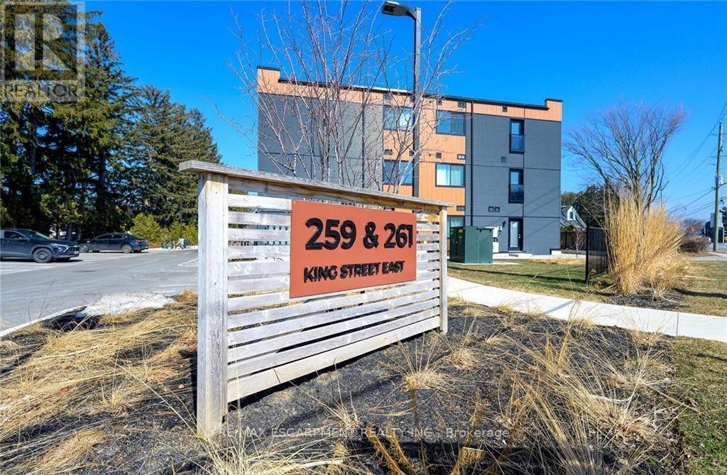 Photo of 261 King Street