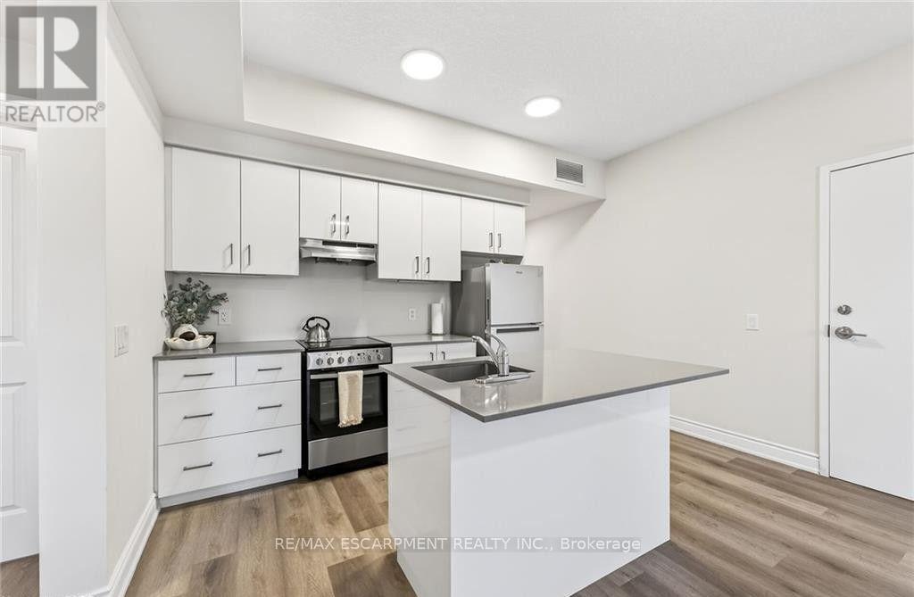 303 - 261 KING STREET E, Hamilton (Beasley) — photo 9