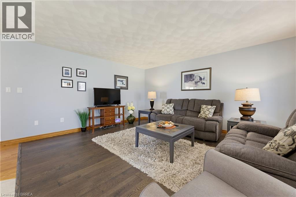 12 MACBRIDE Court - 15