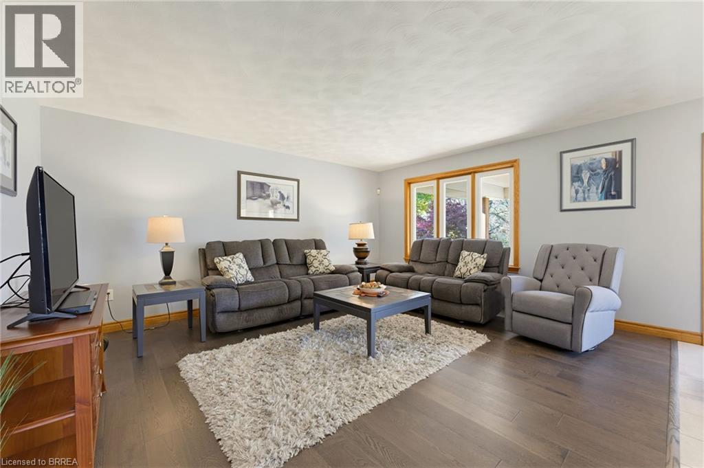 12 MACBRIDE Court - 17
