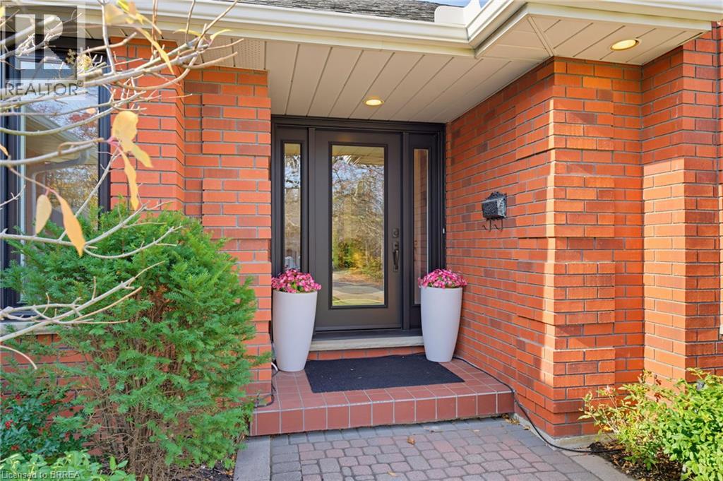 12 MACBRIDE Court - 34