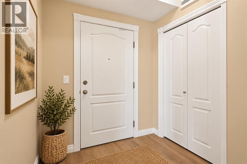 1108, 151 Country Village Road NE, Calgary — photo 3