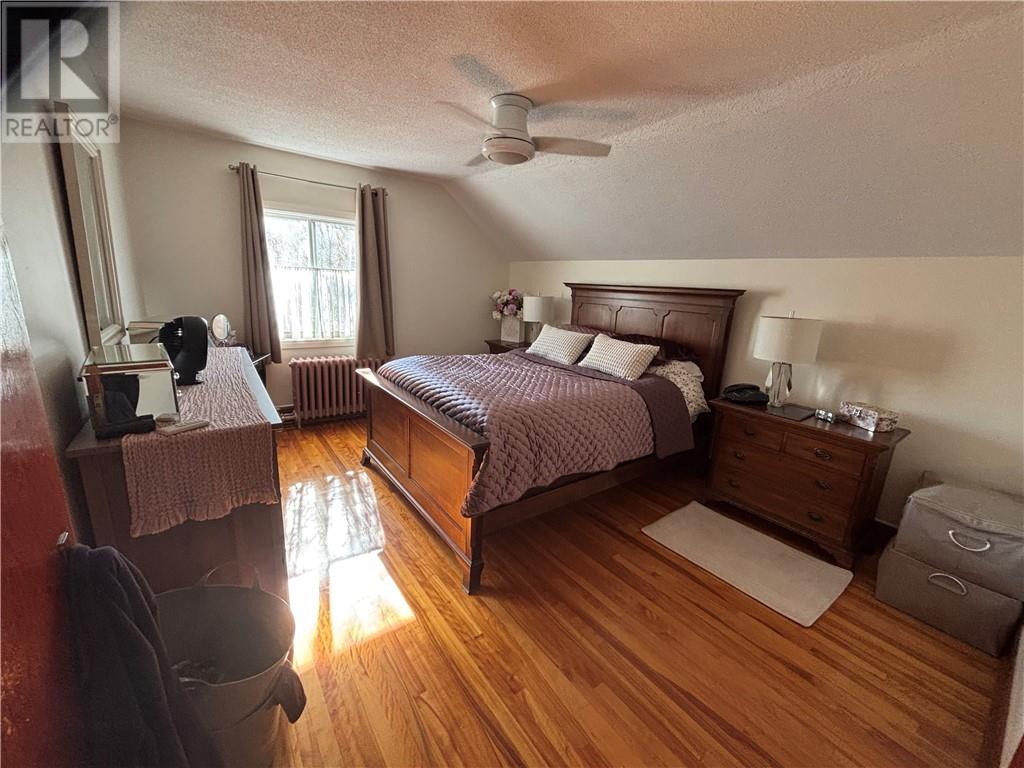 410 Ash Street - 9