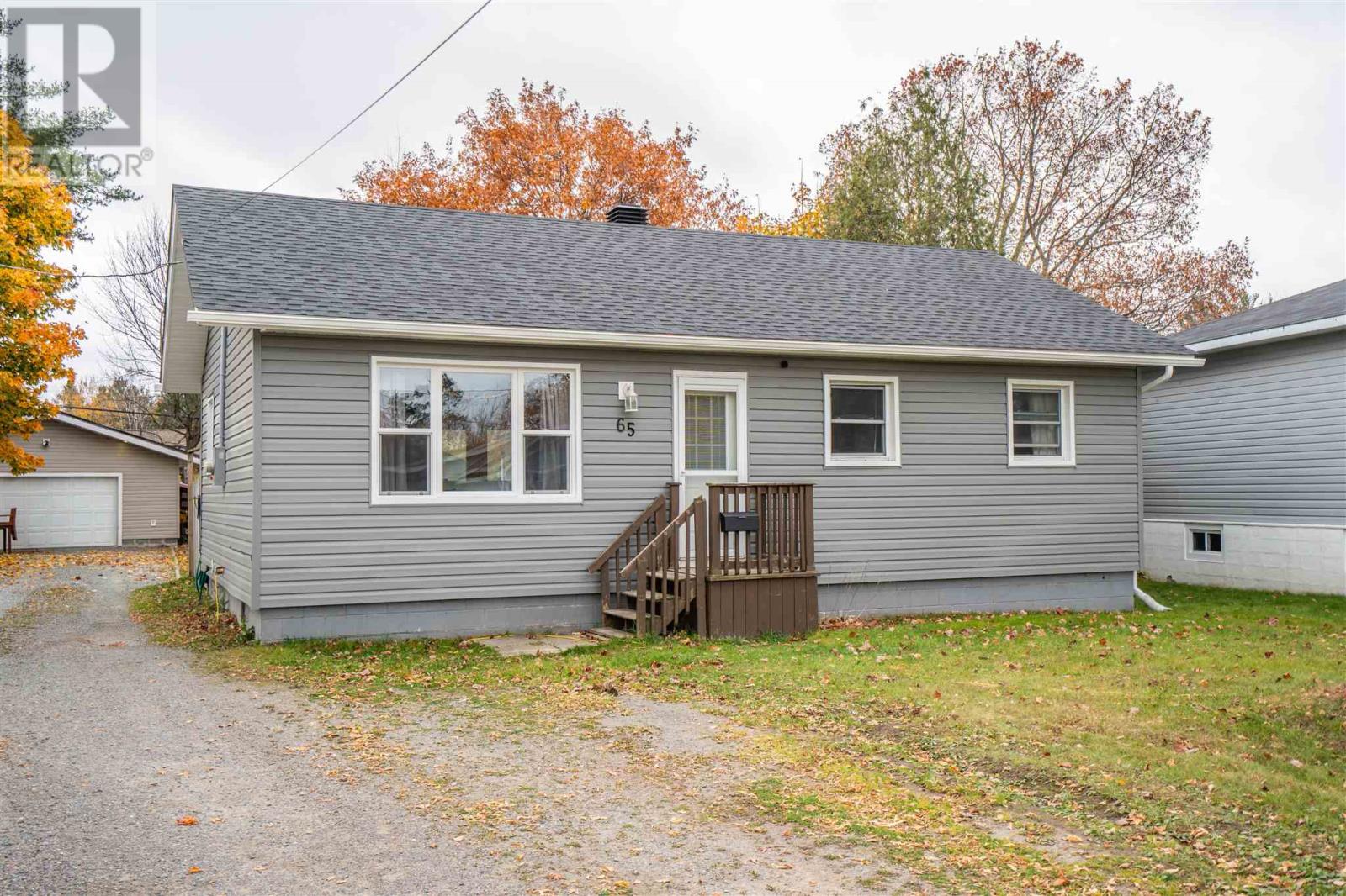 65 Anna ST - 1