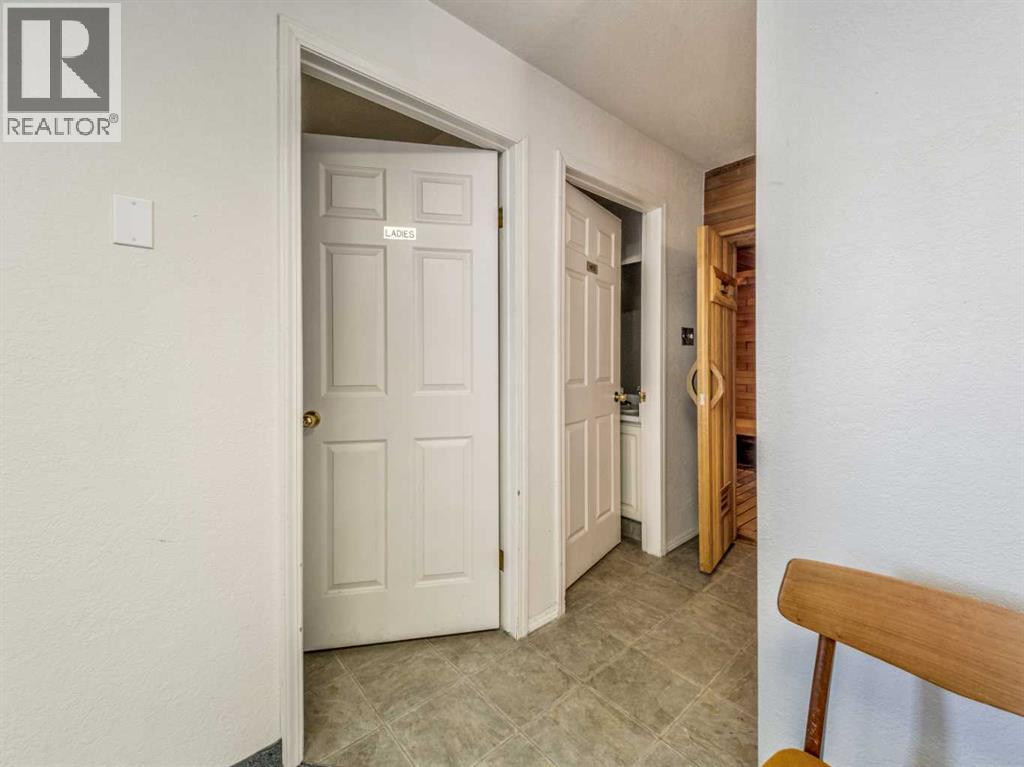 320, 620 Columbia Boulevard W, Lethbridge — photo 36