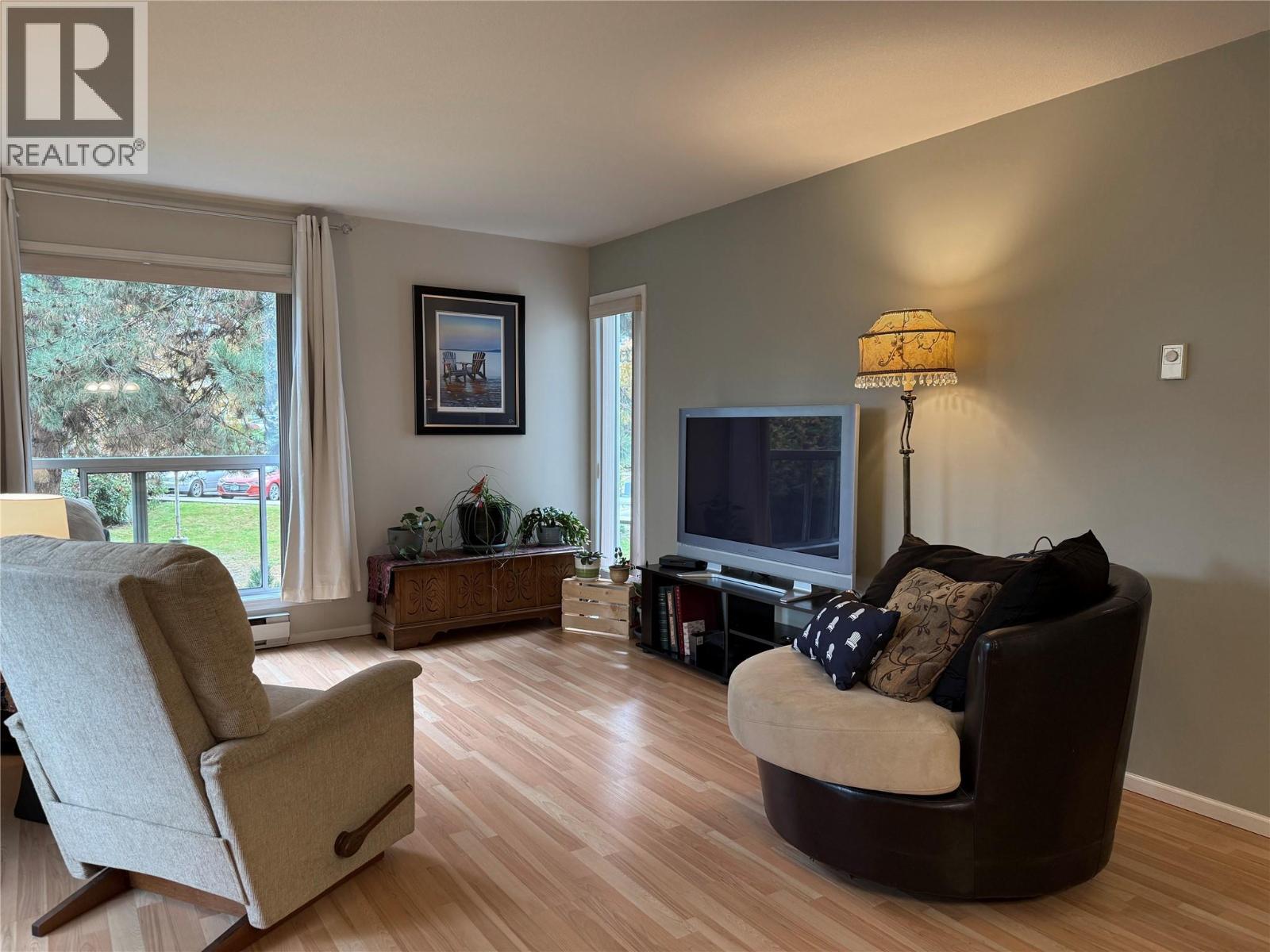 209 240 Hollywood Road North, Kelowna