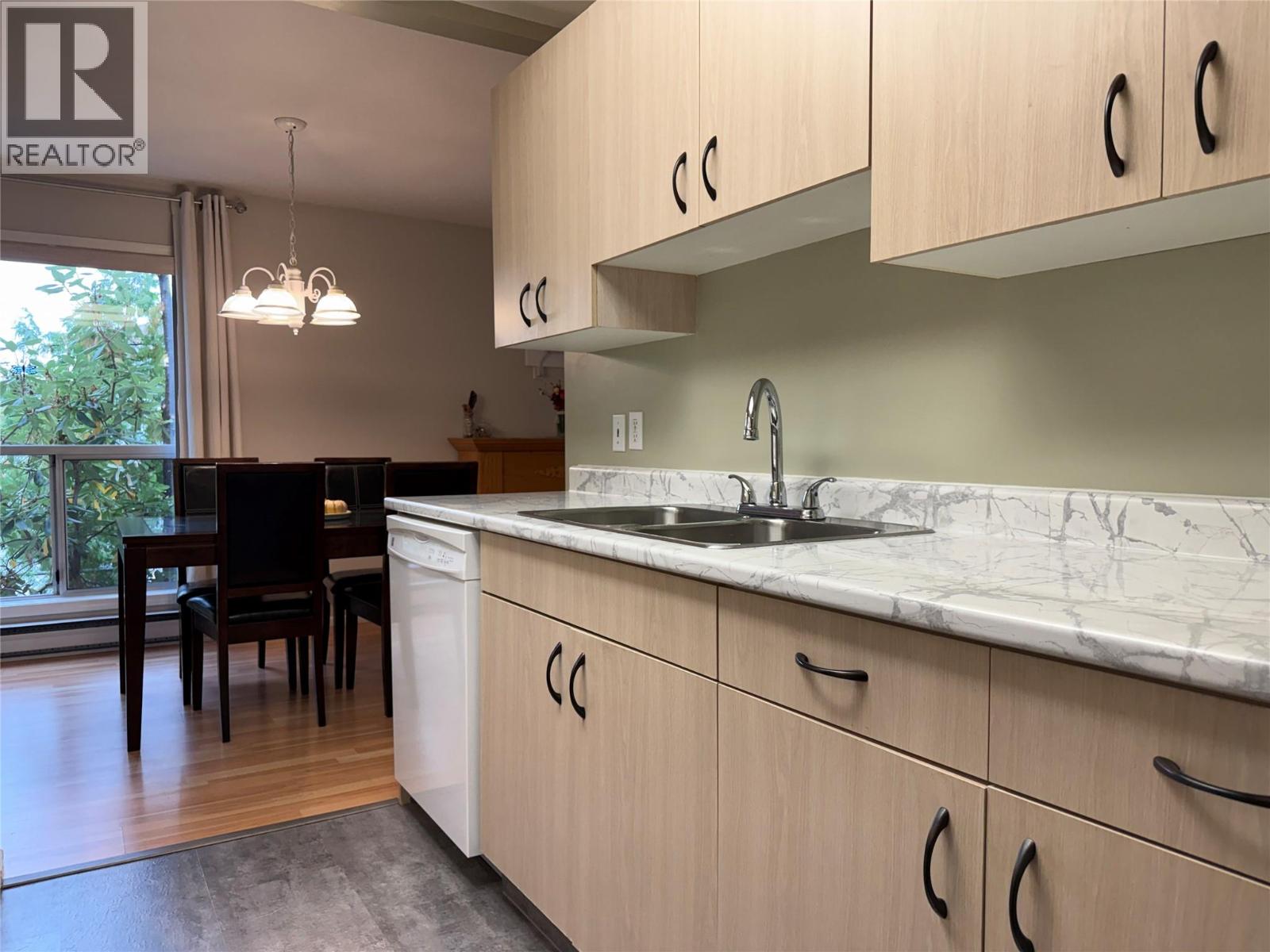 209 240 Hollywood Road North, Kelowna