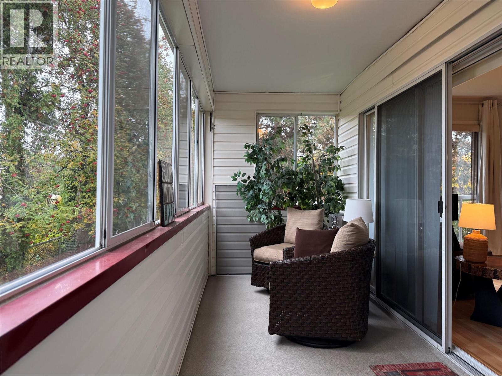 209 240 Hollywood Road North, Kelowna