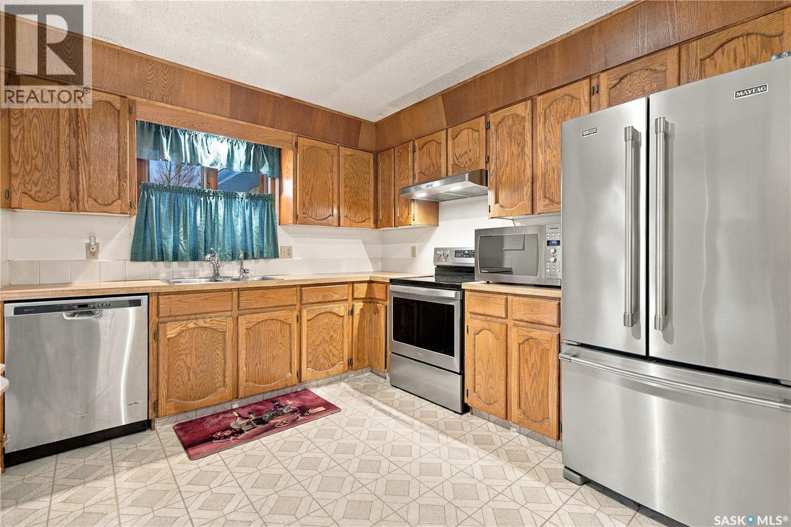 7243 Schiller BAY, Regina — photo 14