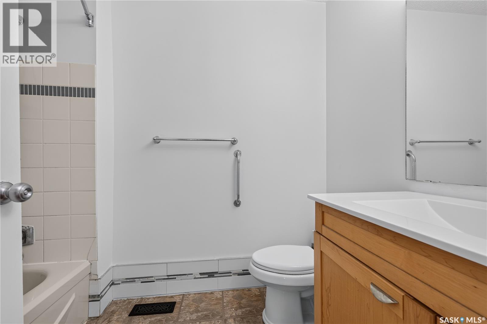 350 ROSE STREET, Regina — photo 13