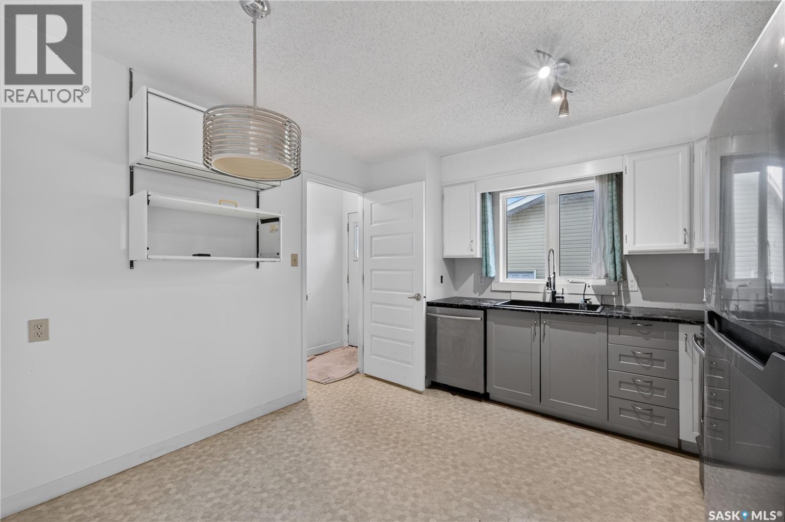 350 ROSE STREET, Regina — photo 9
