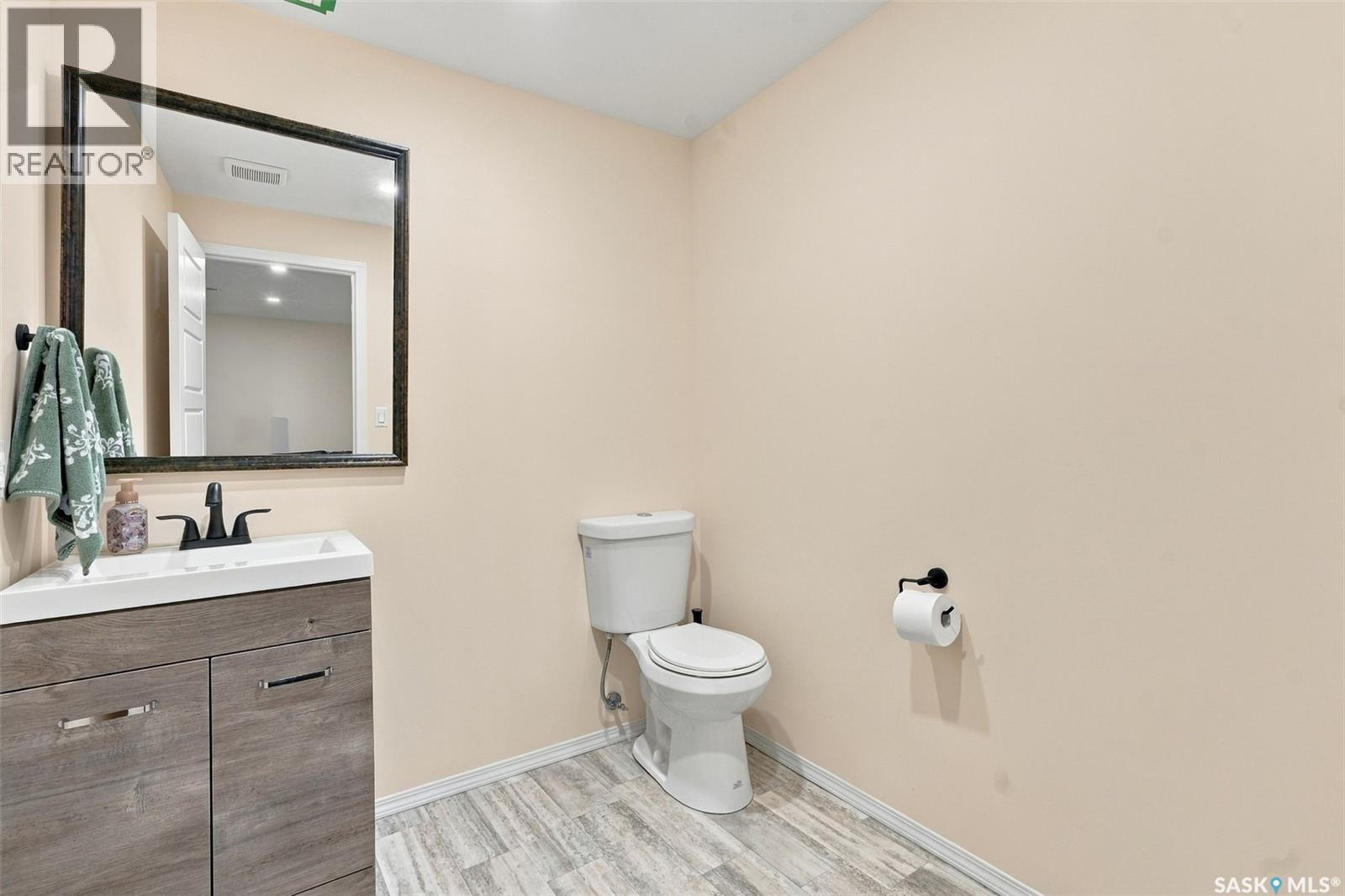 724 150 Langlois WAY, Saskatoon — photo 36