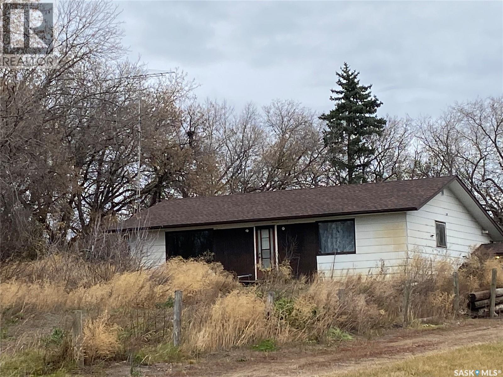 Fries Acreage, Leask Rm No. 464
