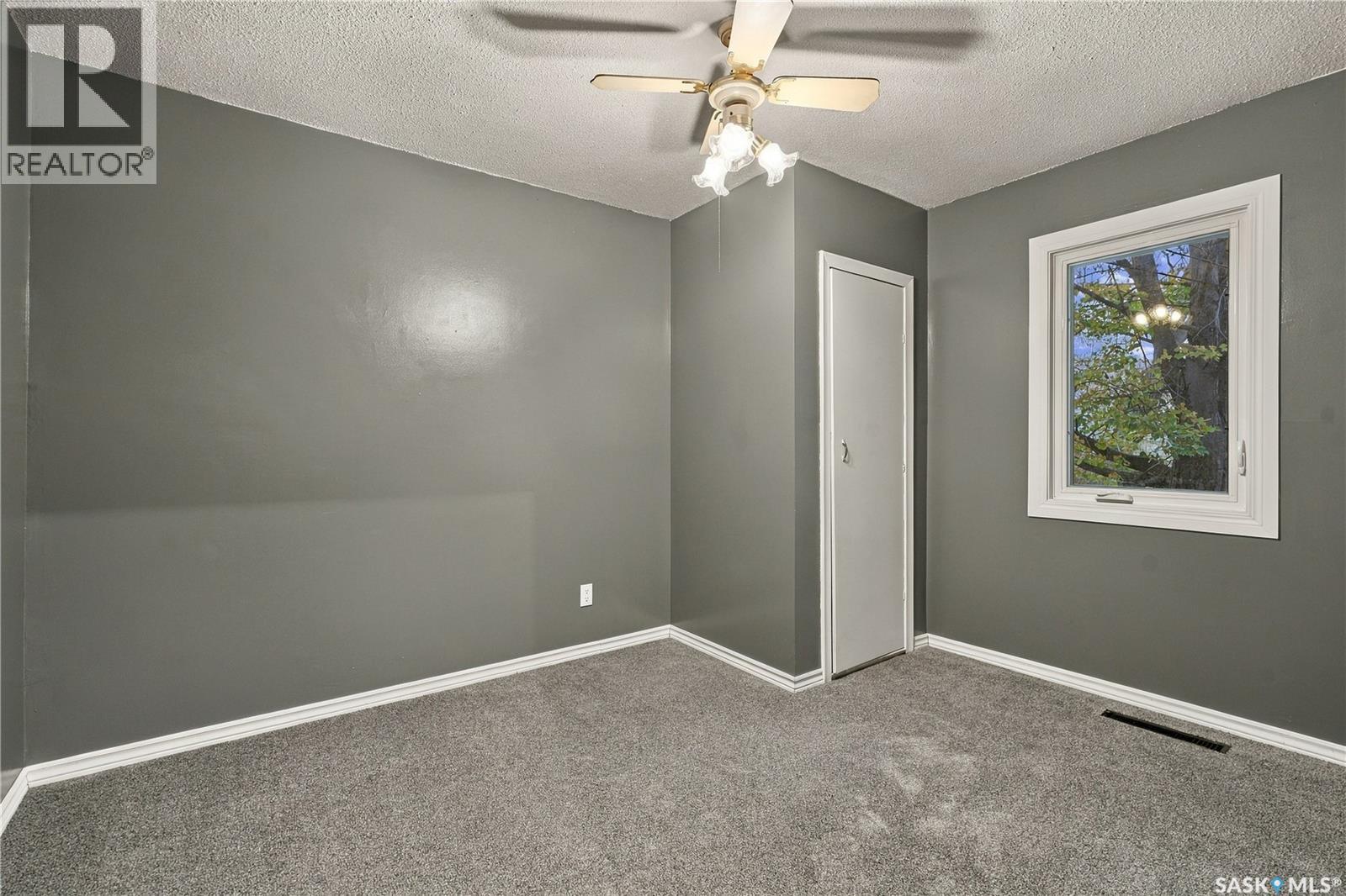 512 Q AVENUE N, Saskatoon — photo 21