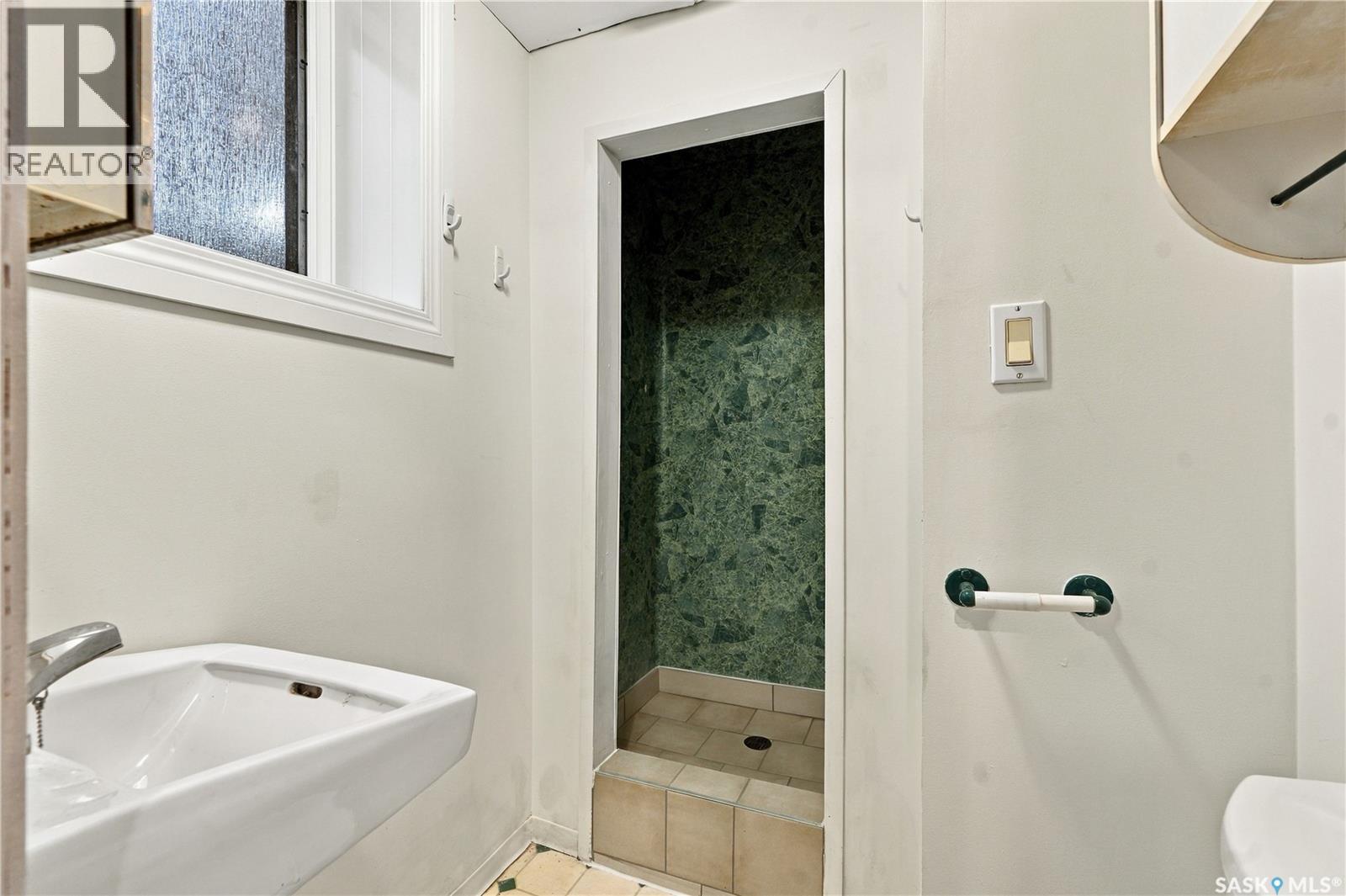 512 Q AVENUE N, Saskatoon — photo 28